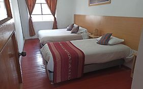 CASONA TORDO - A 3 Cdras de la Plaza - Habitaciones con baño privado